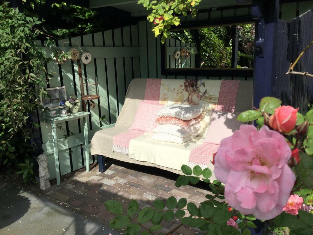 B&B Lux Schijndel エクステリア 写真